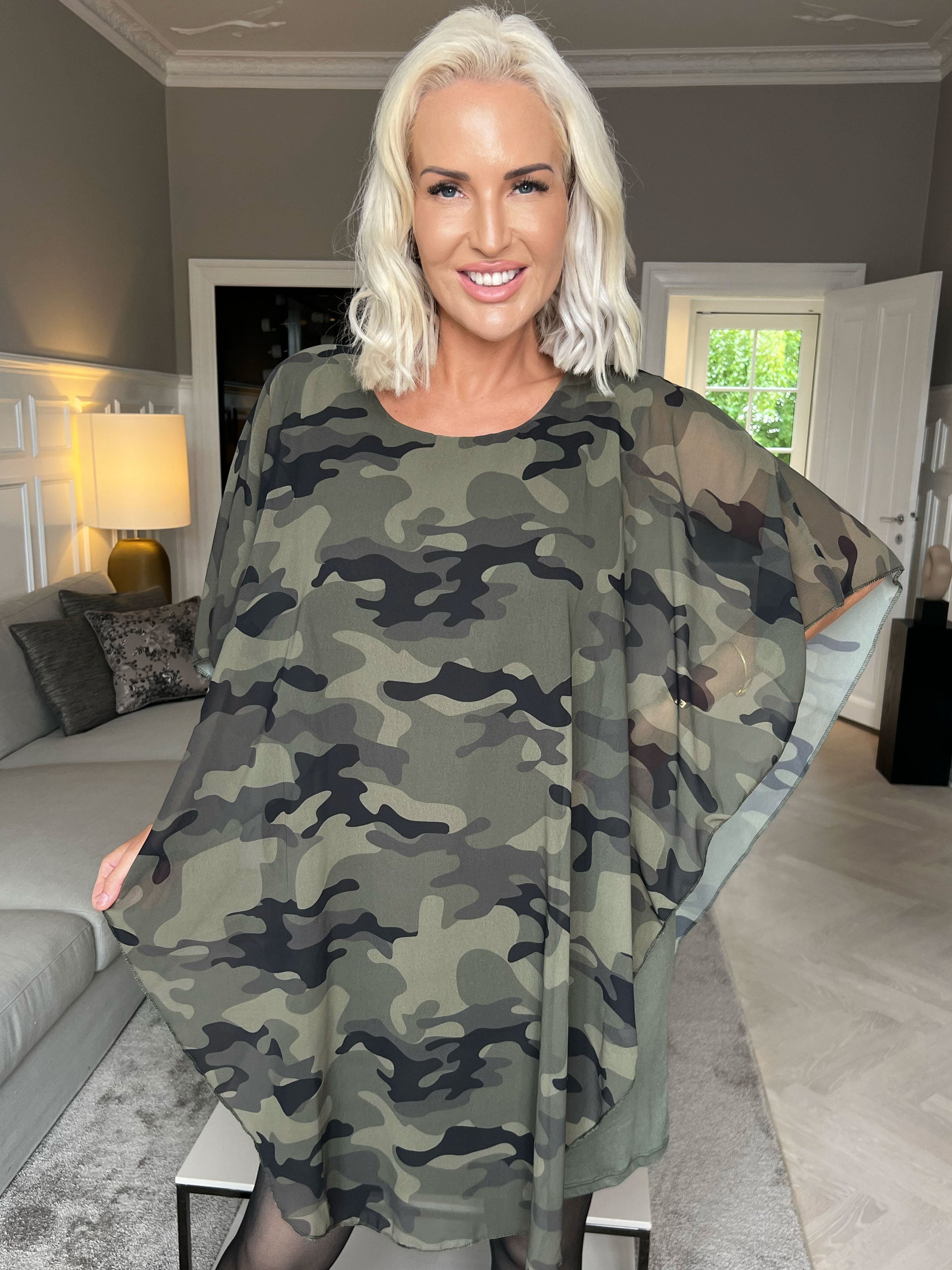 Kenya Camo - Tunikaklänning med chiffonglager